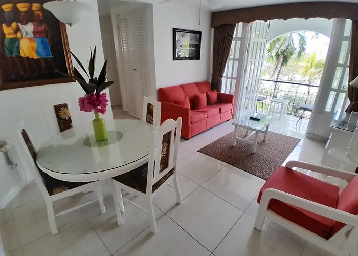 Beachview 1 Bedroom 18 Apartamento Ocho Ríos